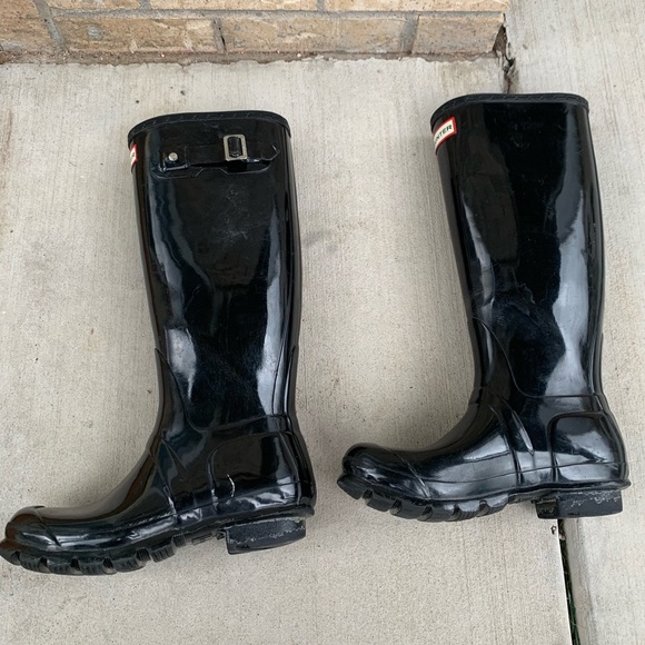 Black Gloss Hunter Rain Boots - Picture 3 of 7